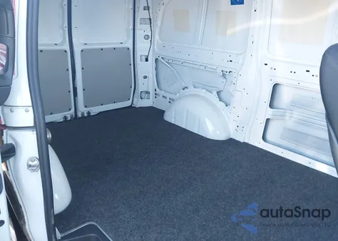 2021 Mercedes-Benz Metris z USA, uszkodzony, nr VIN W1YV0BEY4M3833509